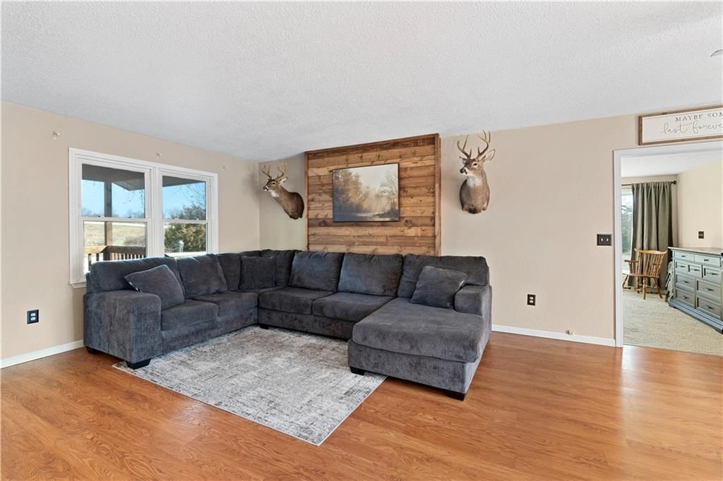 15411 E James Road — photo 23