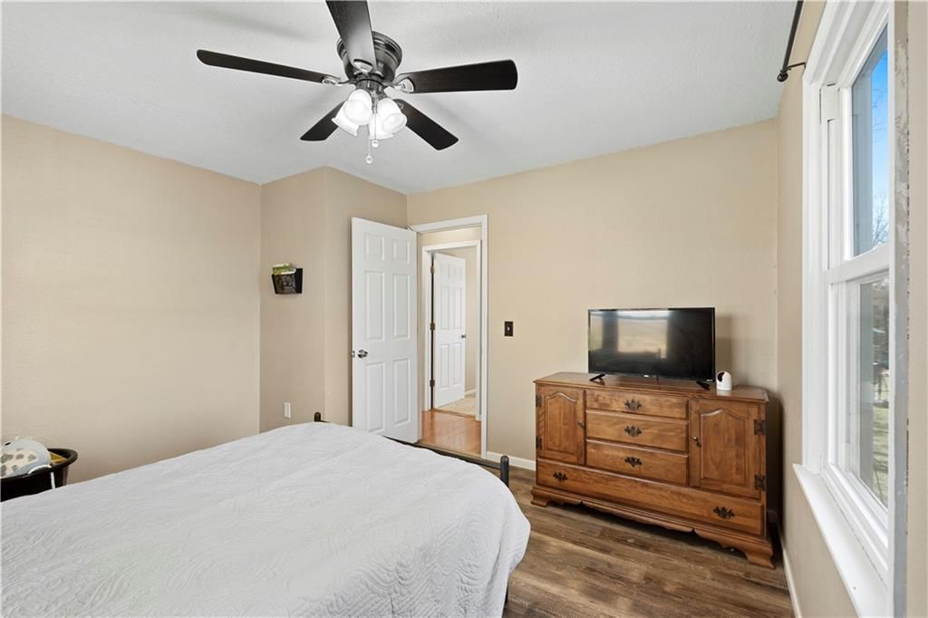 15411 E James Road — photo 37