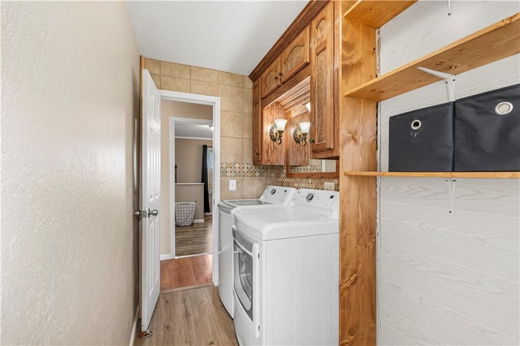 15411 E James Road — photo 42