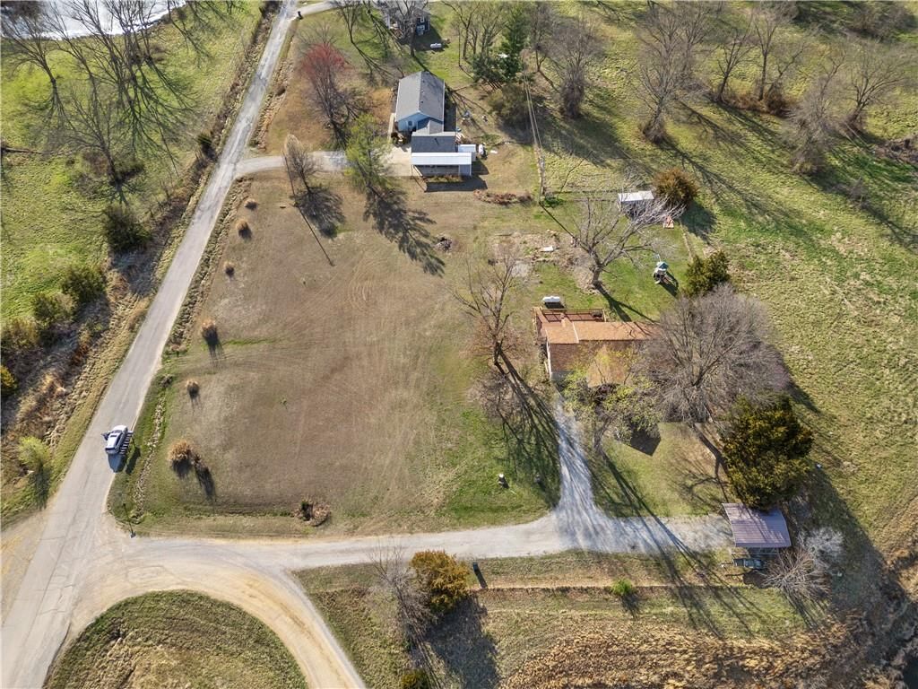 15411 E James Road — photo 61