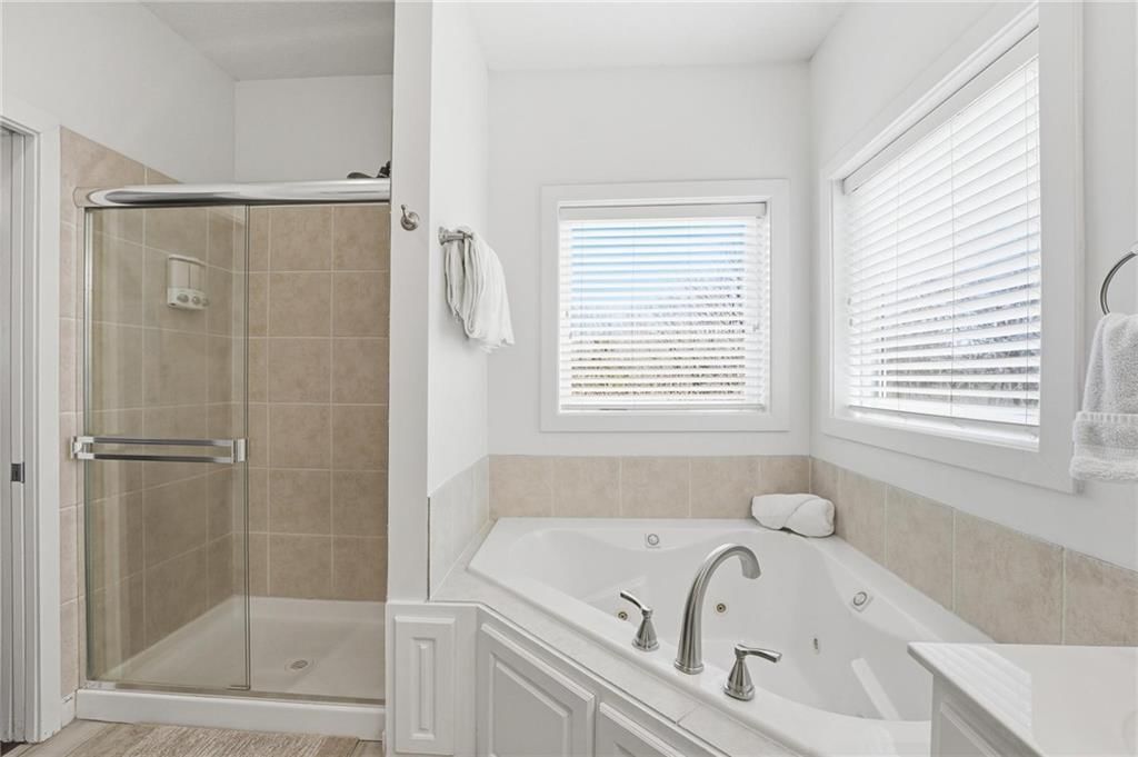 3317 N 103rd Court — photo 27
