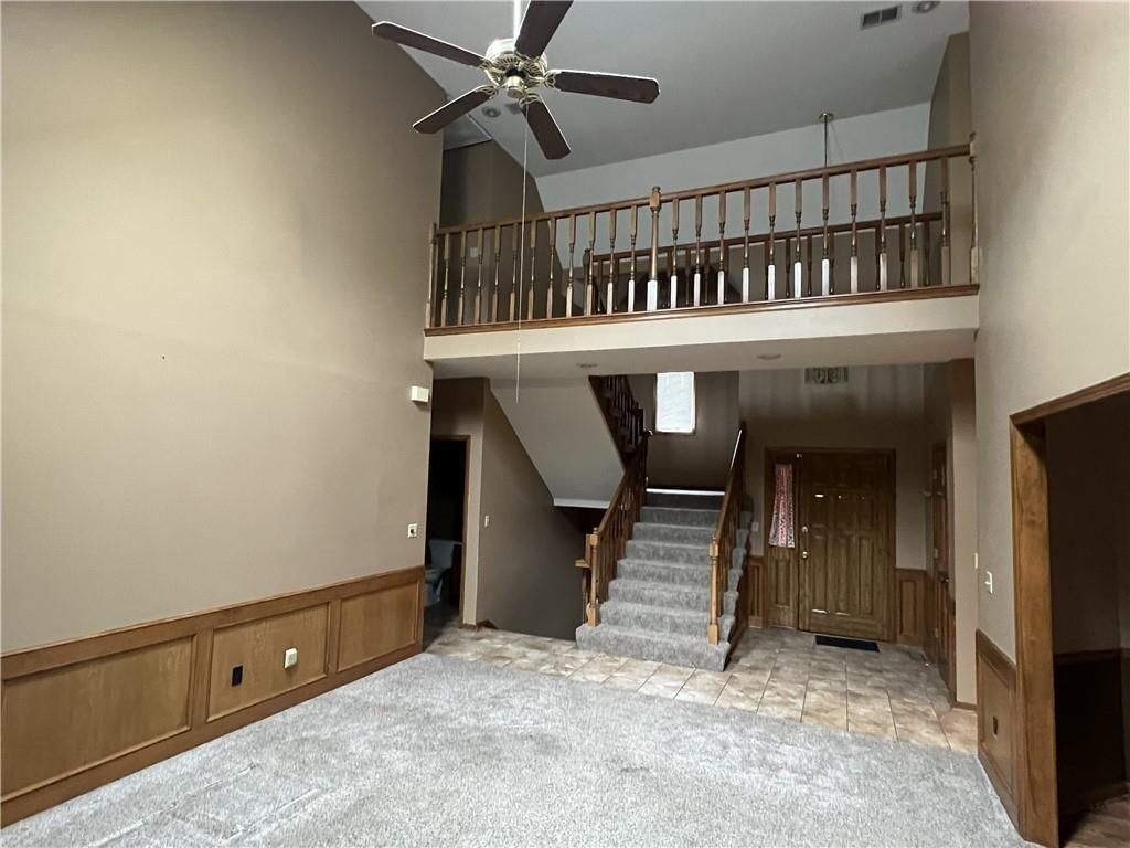 2430 NW Windwood Drive — photo 10