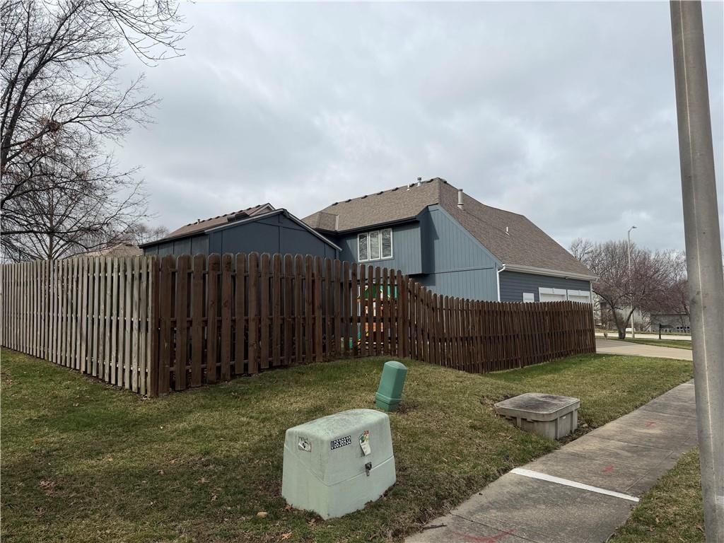 1509 NE 79th Street — photo 16
