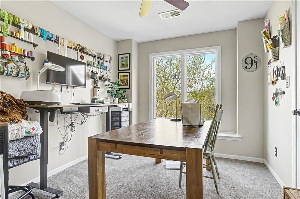 704 SW Trailpark Court — photo 33