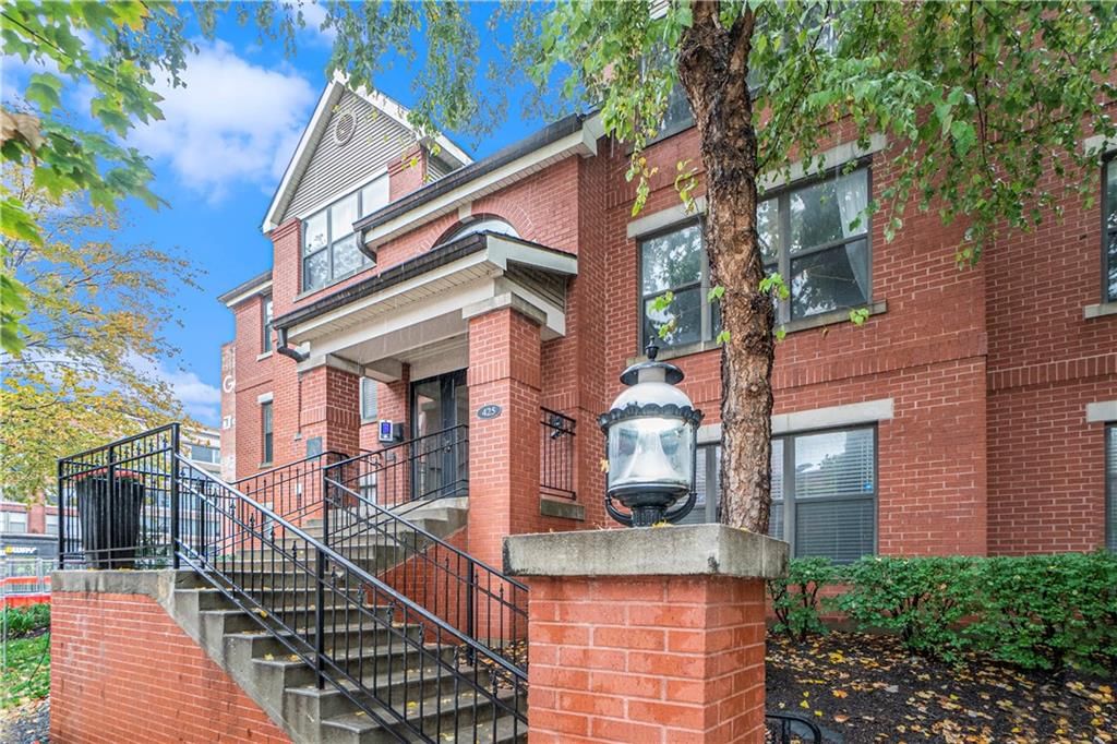 425 W 9th Street — photo 2