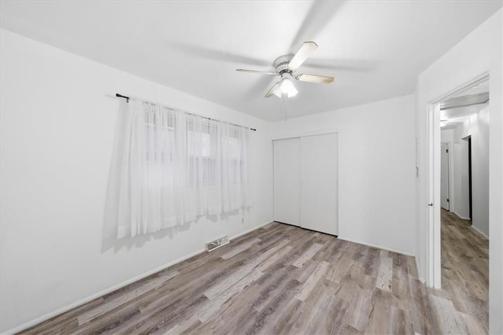 9004 Manchester Avenue — photo 9