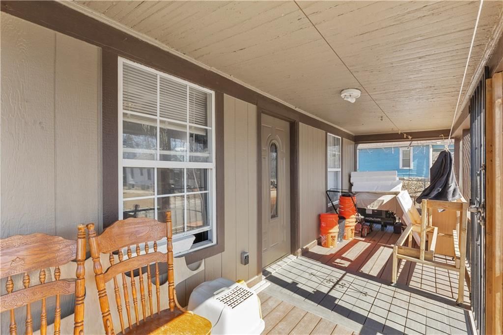 1740 Haskell Avenue — photo 3