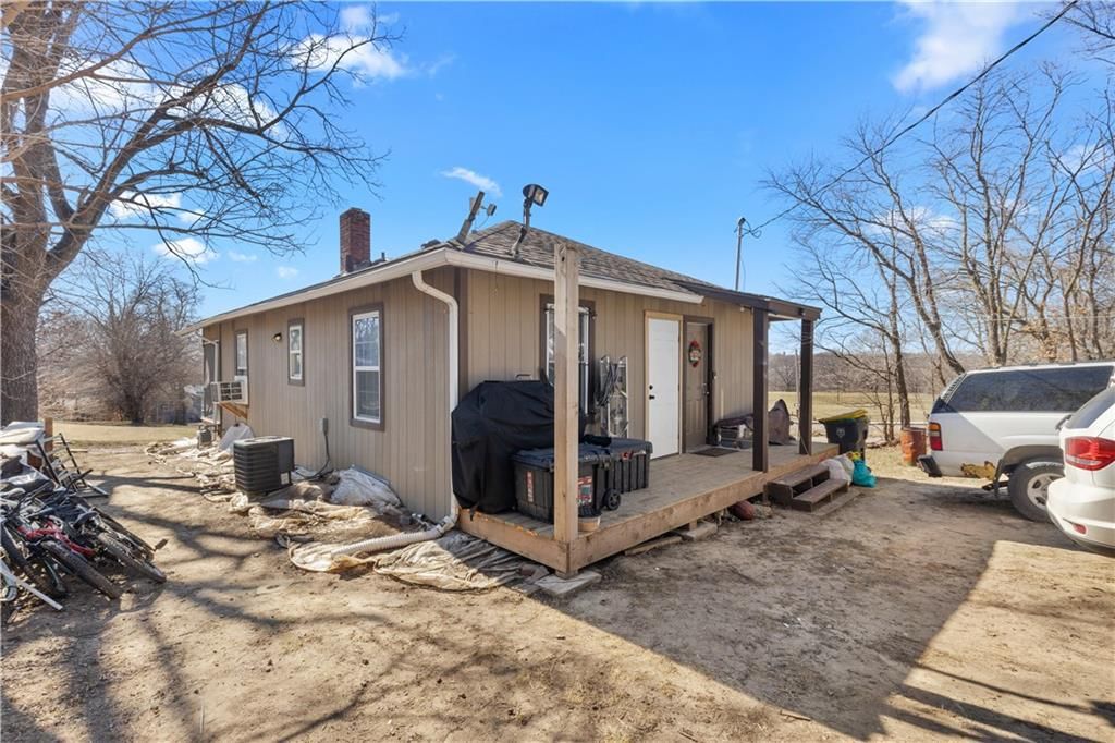 1740 Haskell Avenue — photo 4