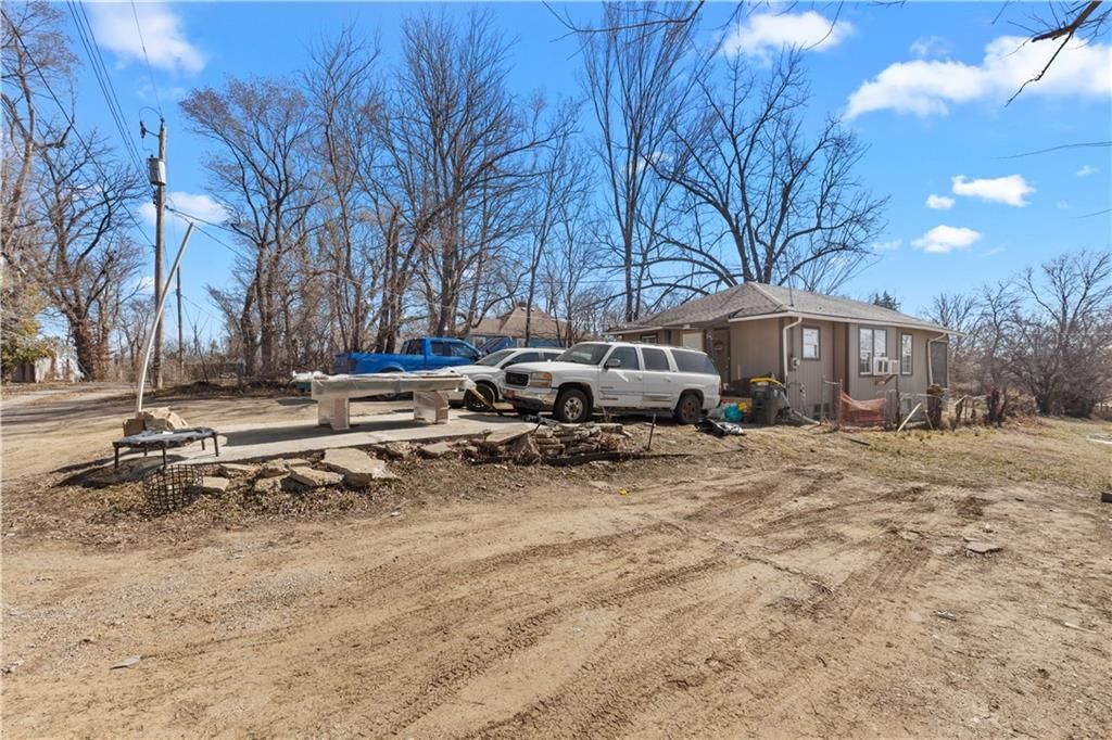 1740 Haskell Avenue — photo 5