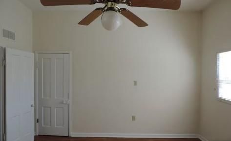 709 N Washington Street — photo 11