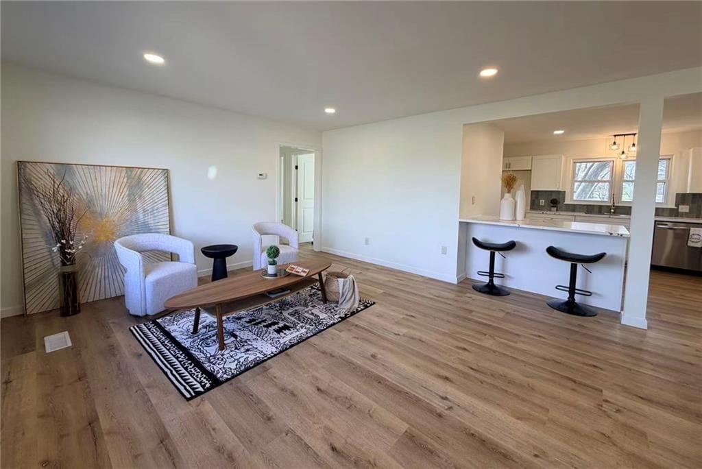 6900 Fulton Road — photo 4