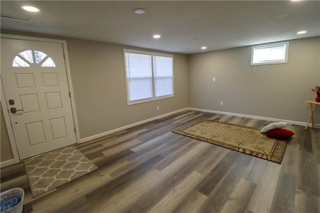 10115 E 31st Street — photo 7