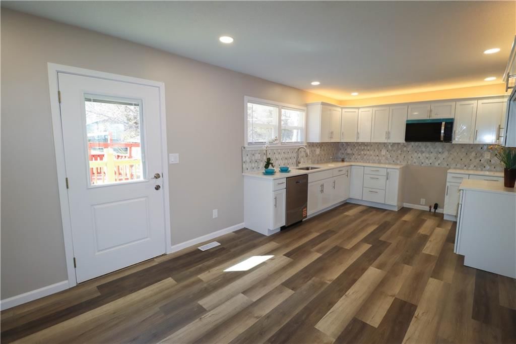 10115 E 31st Street — photo 15