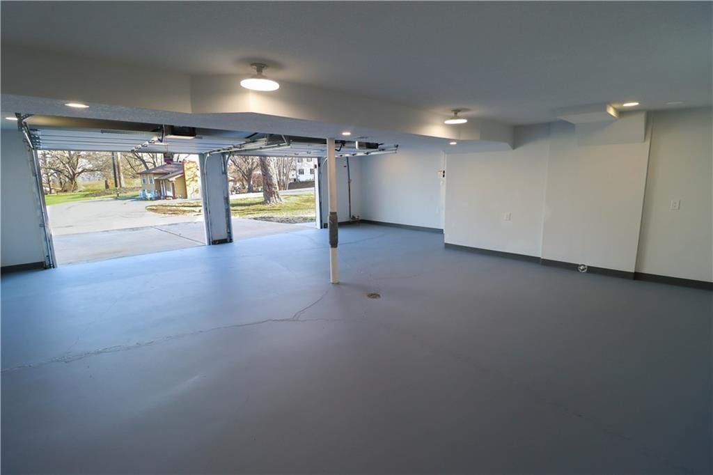 10115 E 31st Street — photo 26