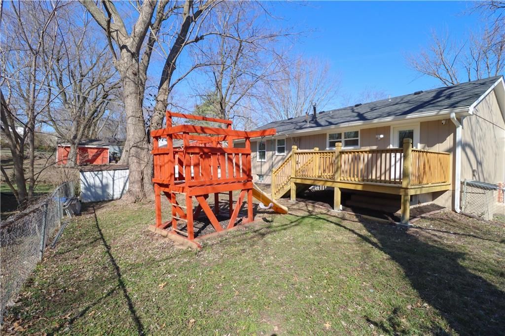 10115 E 31st Street — photo 33
