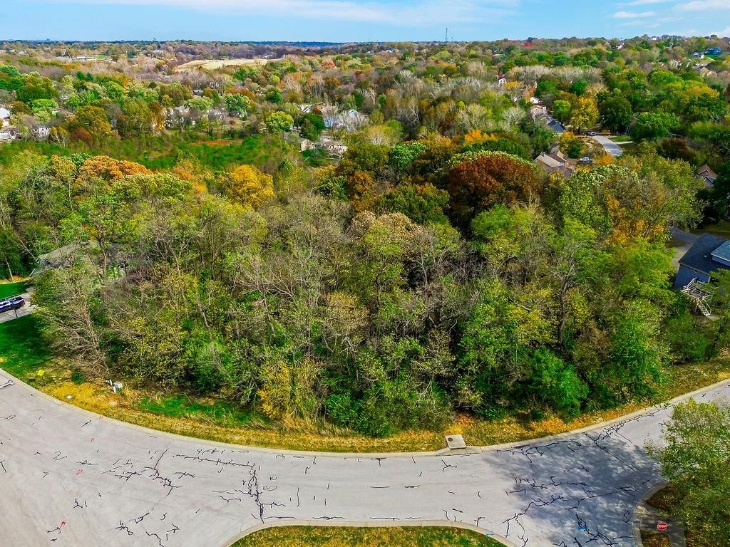 5575 NW Heritage Hill Road — photo 3