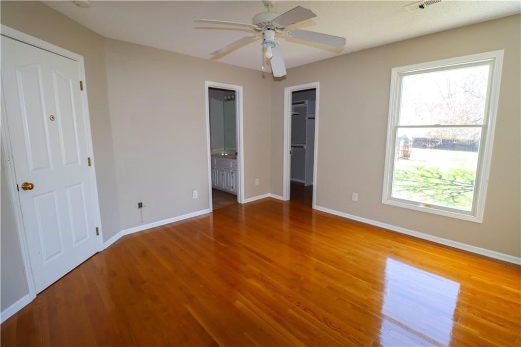 6215 Acuff Street — photo 9
