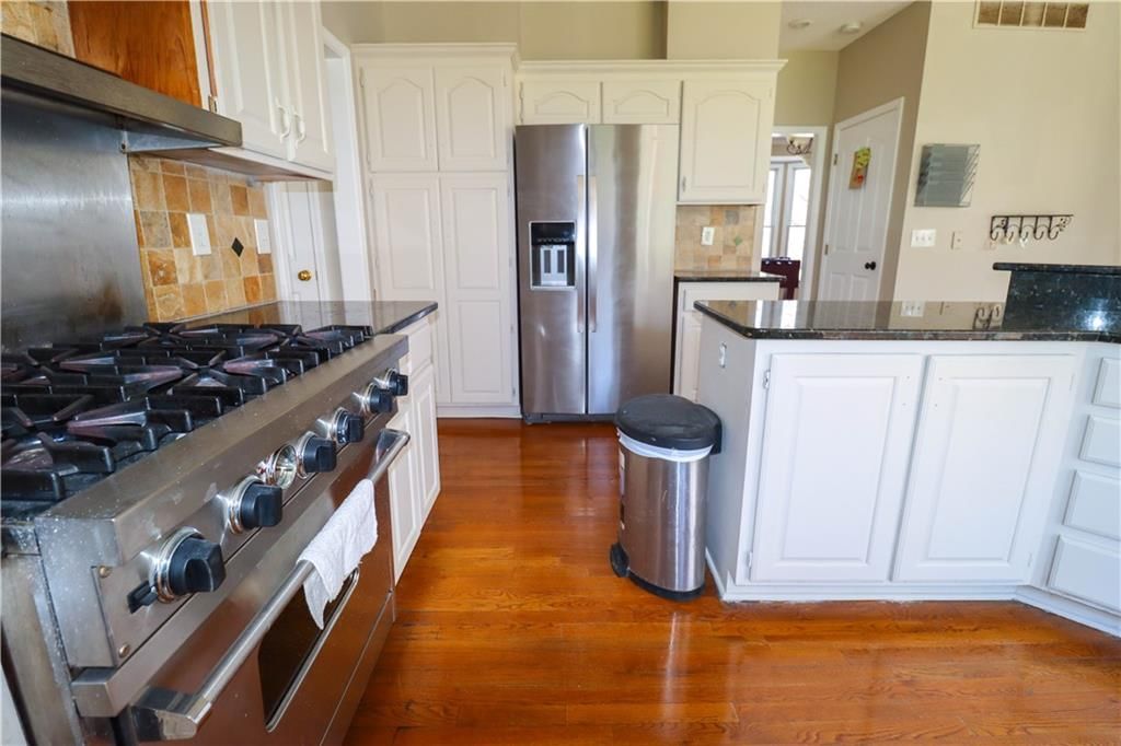 6215 Acuff Street — photo 14