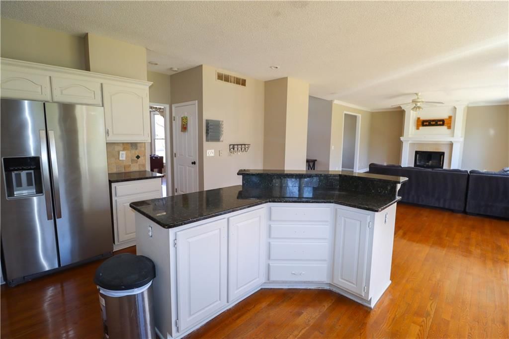 6215 Acuff Street — photo 15