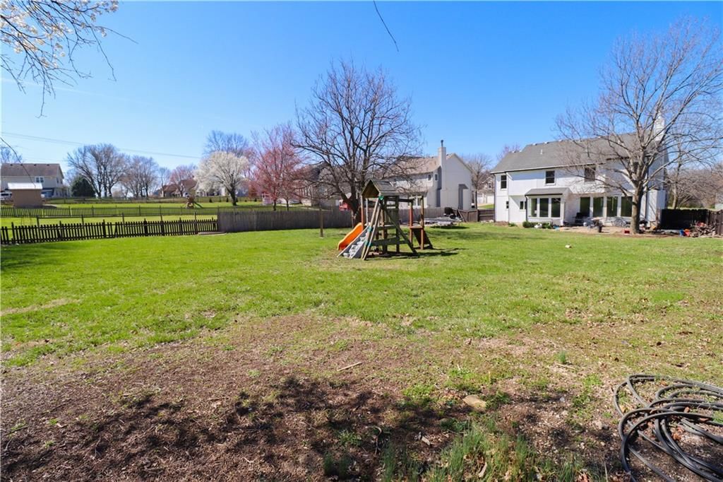 6215 Acuff Street — photo 30