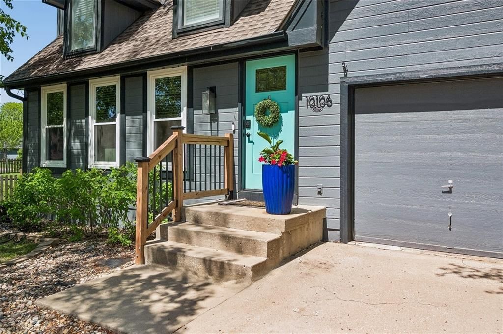 10106 NW 86TH Terrace — photo 3