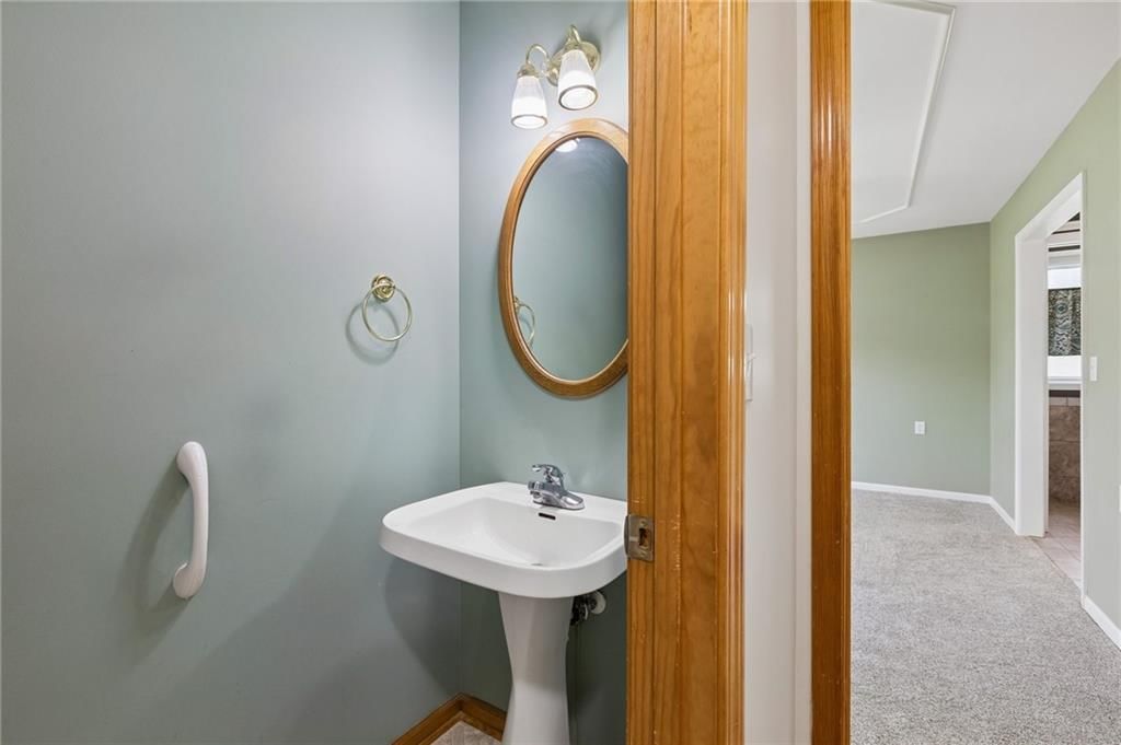 7808 N Nodaway Avenue — photo 20