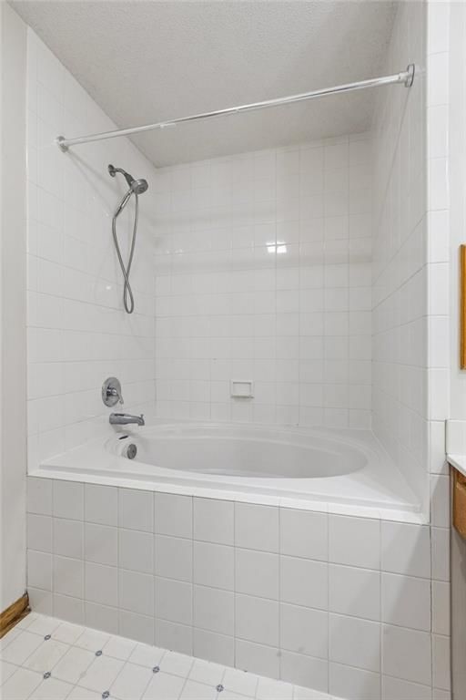 7808 N Nodaway Avenue — photo 24