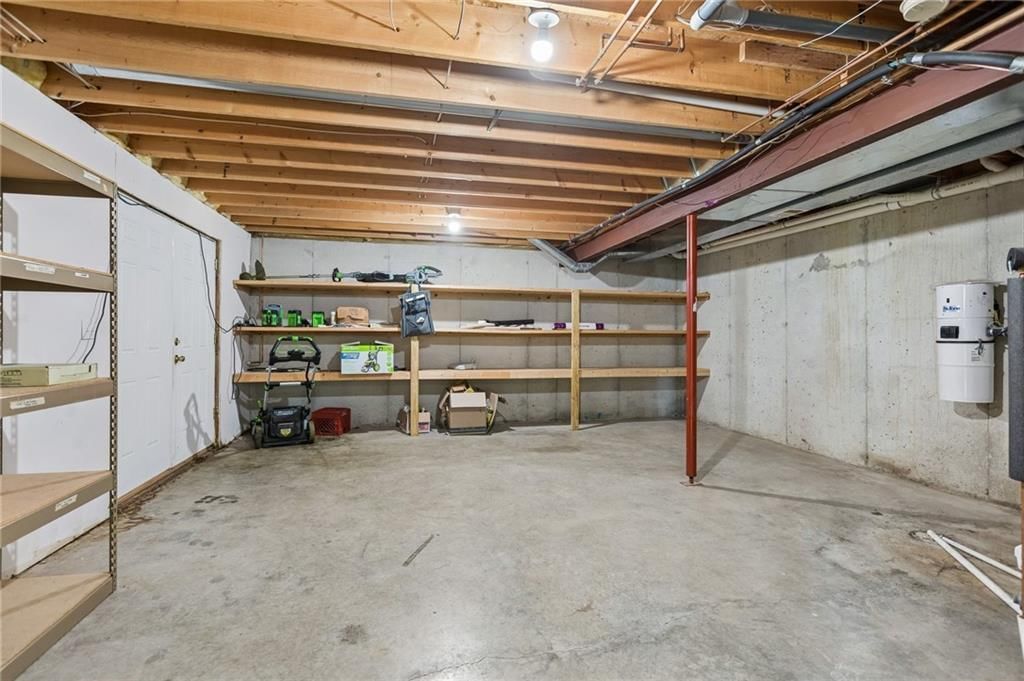7808 N Nodaway Avenue — photo 37