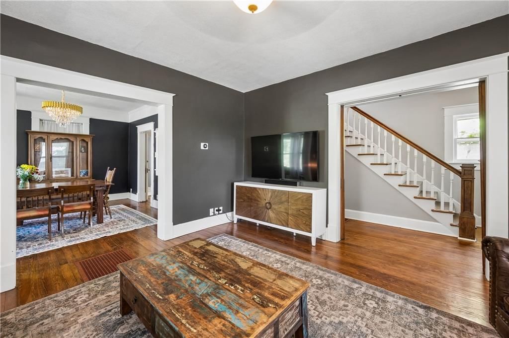 424 Walnut Street — photo 8