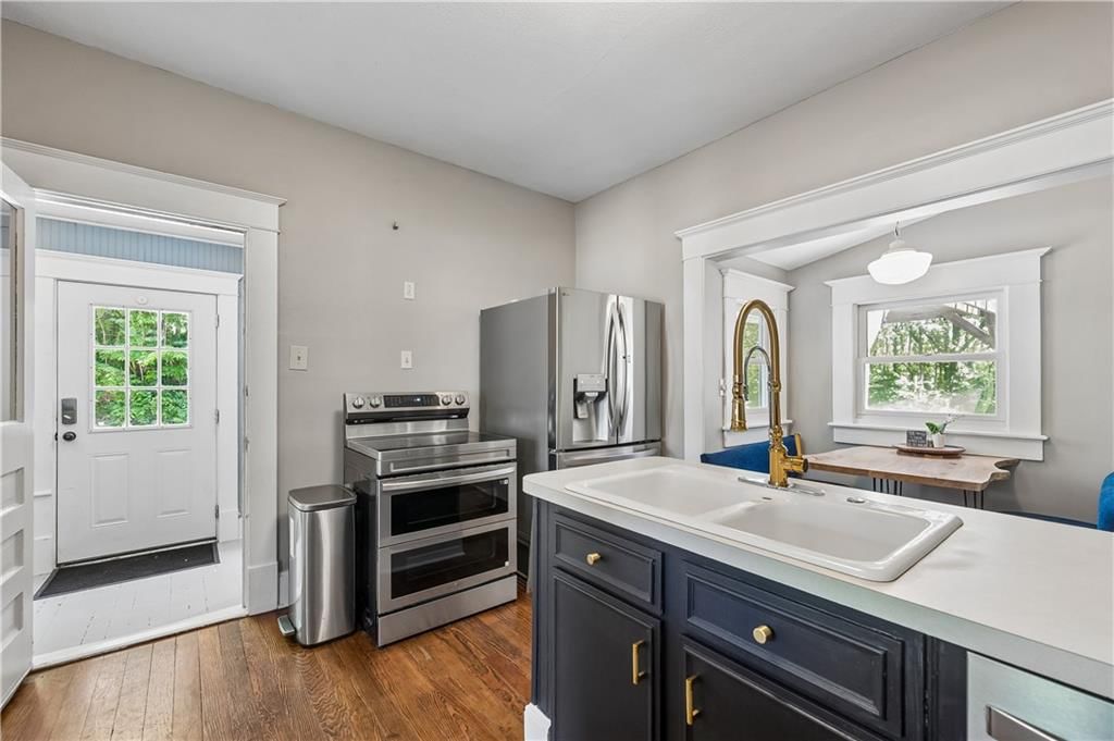424 Walnut Street — photo 11