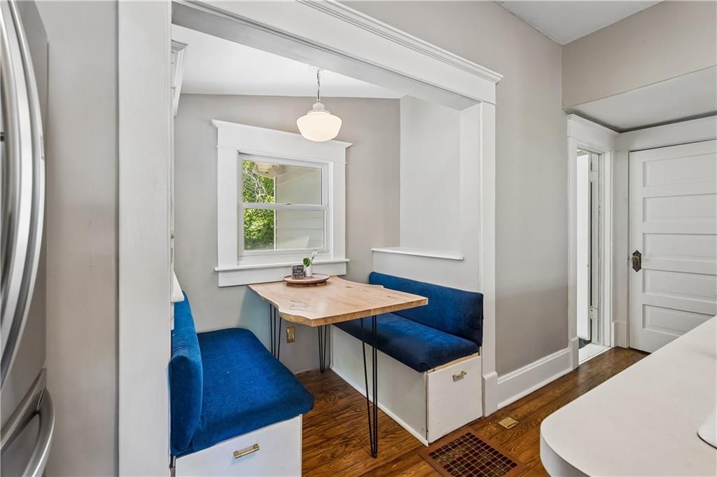 424 Walnut Street — photo 16