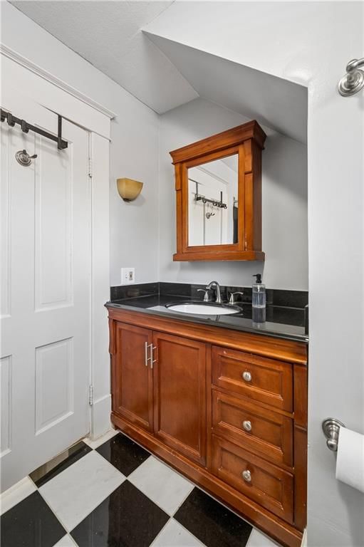 424 Walnut Street — photo 28
