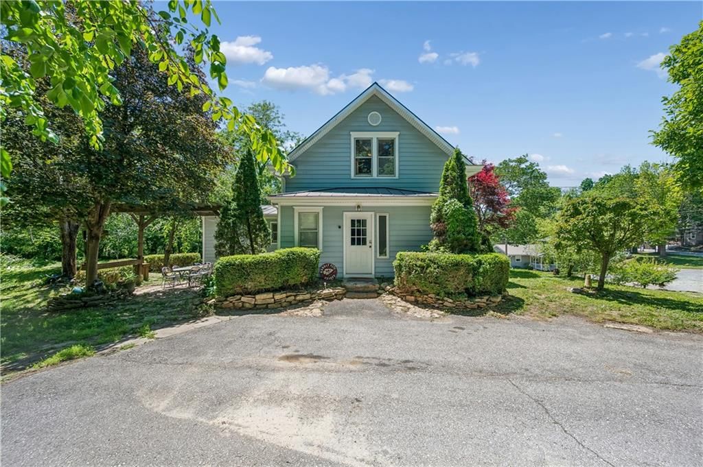 424 Walnut Street — photo 36