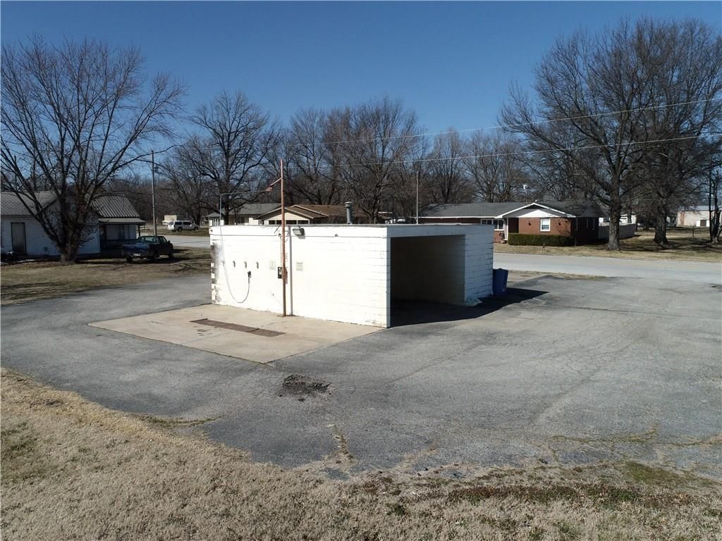 508 W Main Street — photo 13