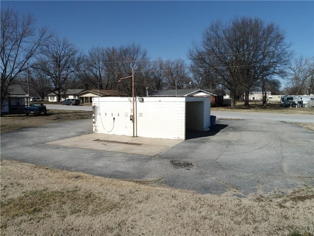 508 W Main Street — photo 14