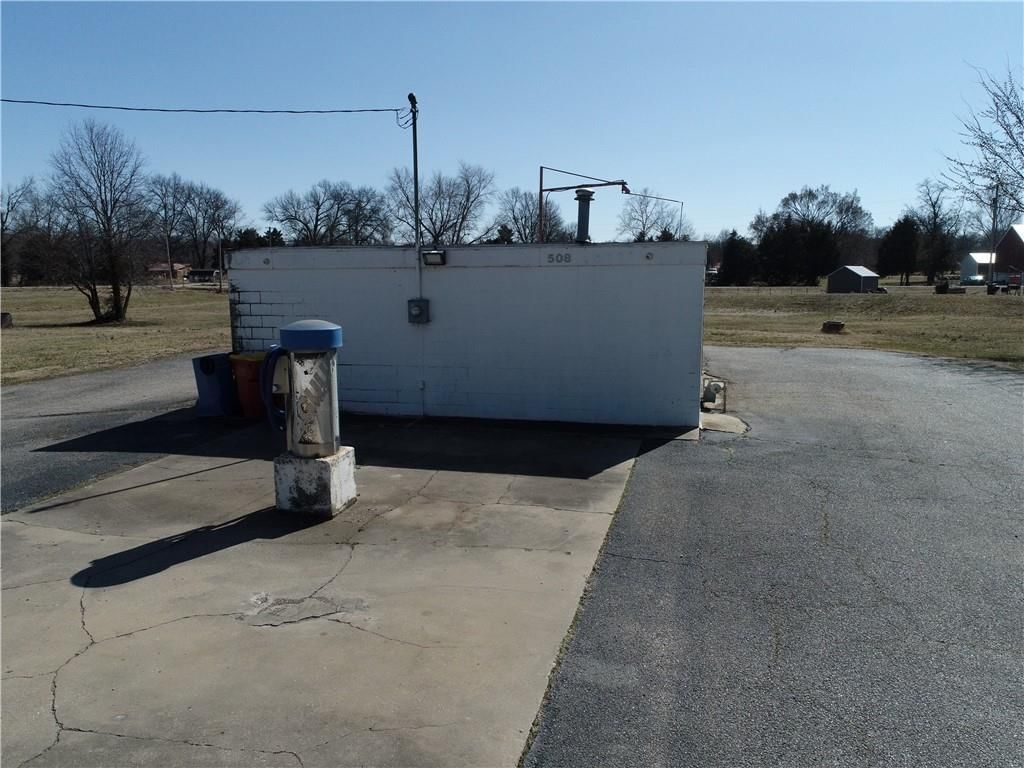 508 W Main Street — photo 25