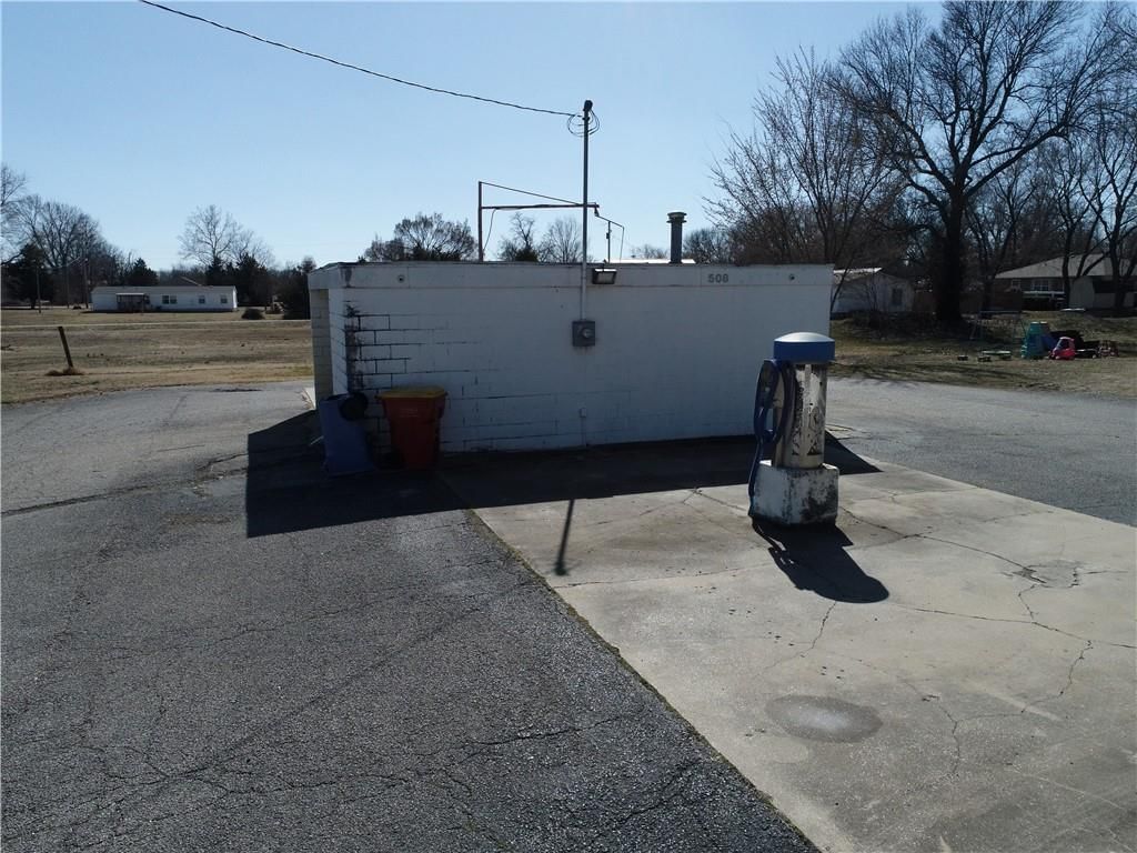 508 W Main Street — photo 27
