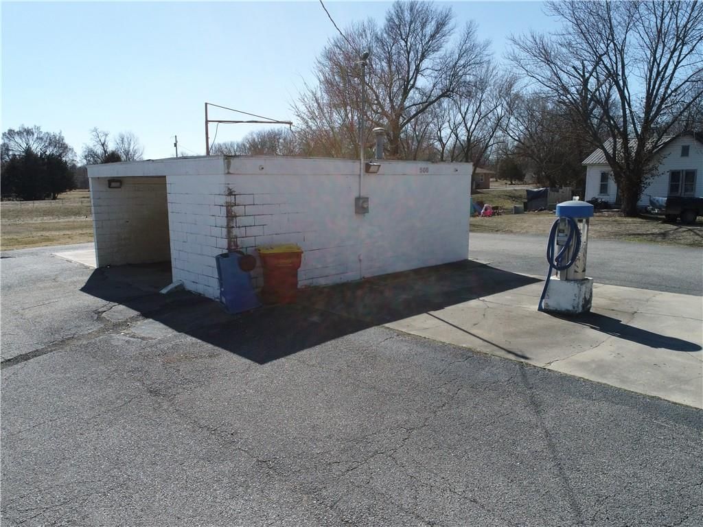 508 W Main Street — photo 28