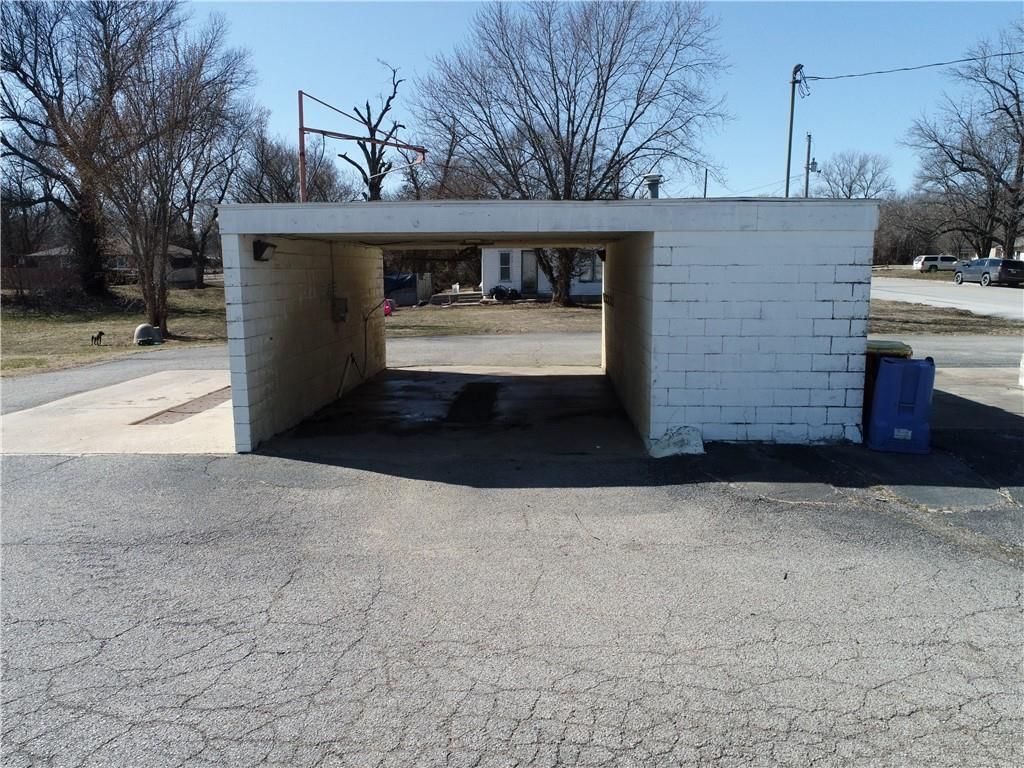508 W Main Street — photo 30