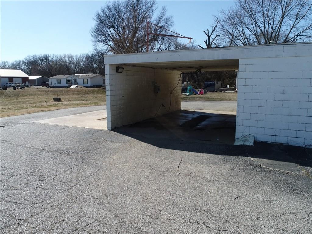 508 W Main Street — photo 31