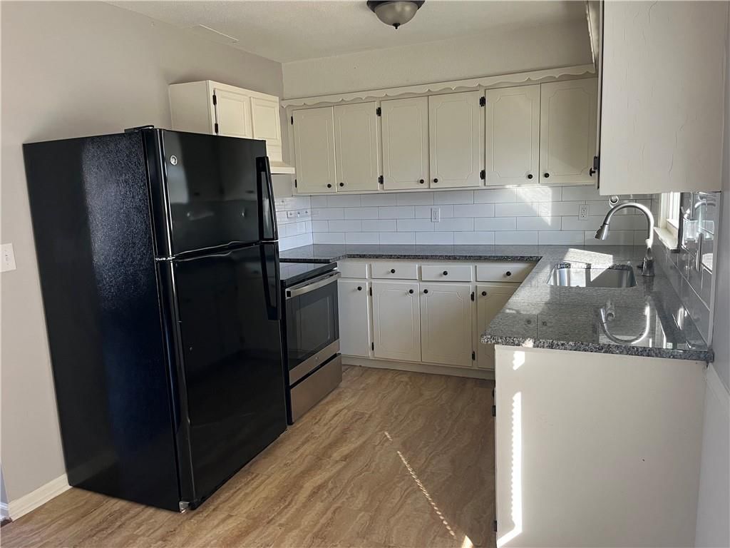 33915 W 83rd Street — photo 13
