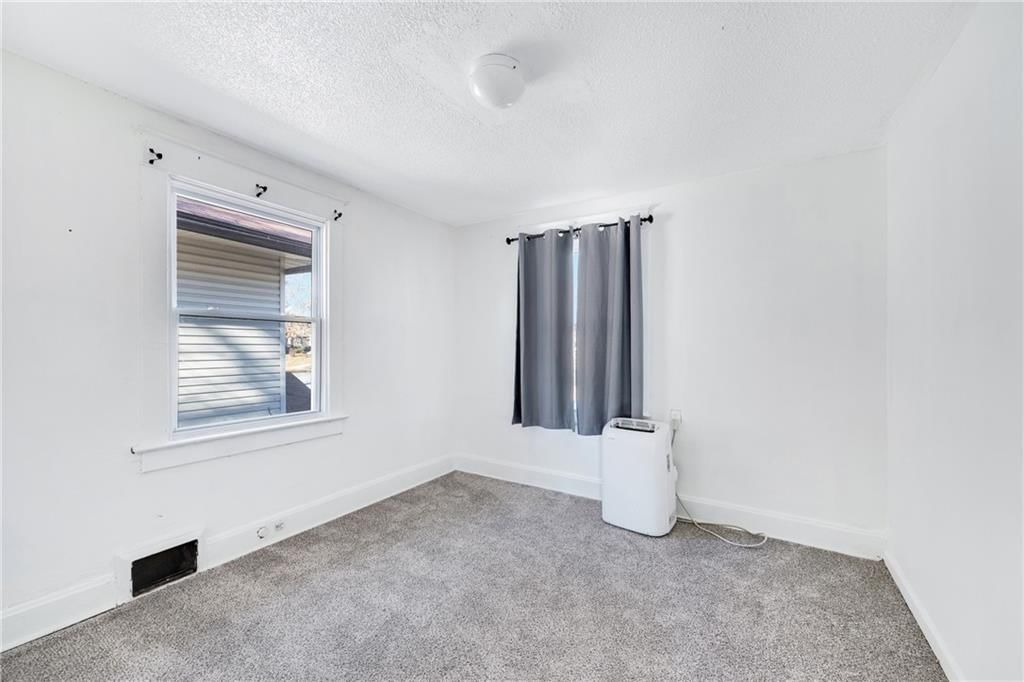 3241 E 28th Street — photo 18