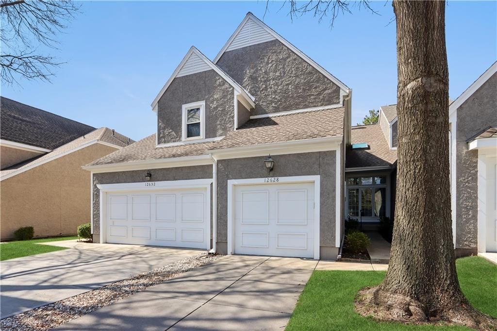 12628 Barkley Street, Leawood, KS