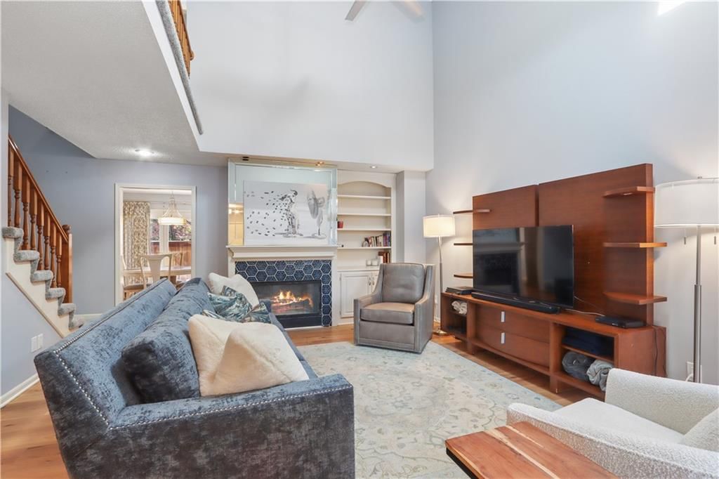 12628 Barkley Street — photo 3