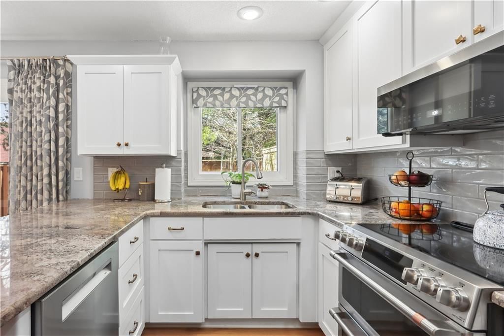 12628 Barkley Street — photo 8