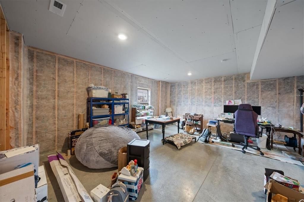 16083 Ryan Circle — photo 24