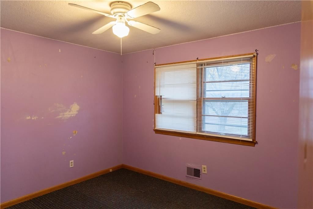 907 S Jones Road — photo 12