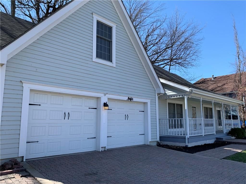 11031 W 108th Terrace — photo 3