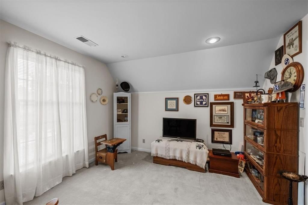 11031 W 108th Terrace — photo 32