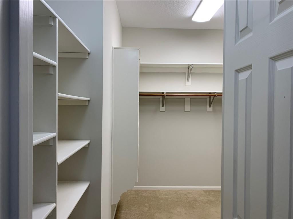 11031 W 108th Terrace — photo 39
